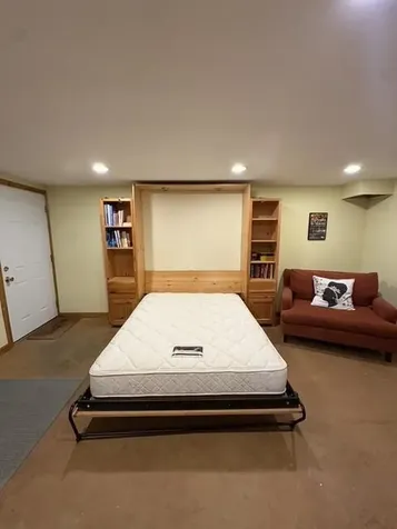 14 Kensington Terrace Lewiston ME 04240