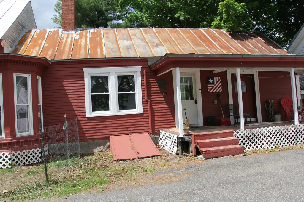 20 S Main Street Solon ME 04979