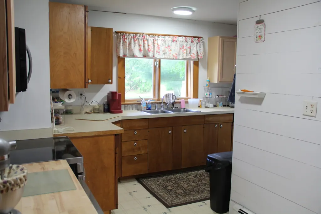 20 S Main Street Solon ME 04979