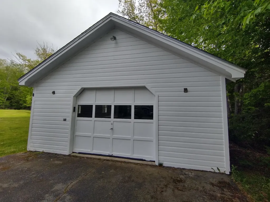 57 Carter Woods Bradley ME 04411