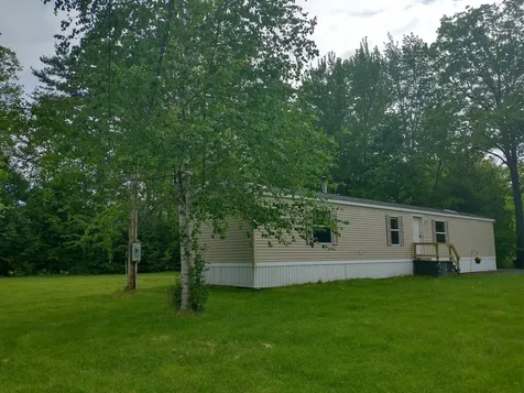 57 Carter Woods Bradley ME 04411