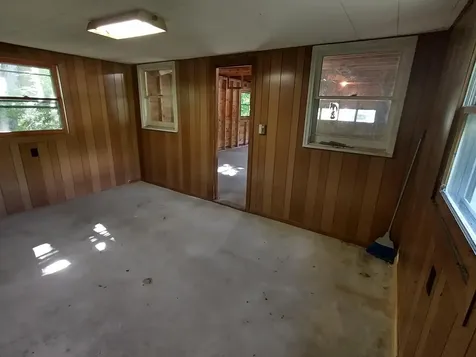 57 Carter Woods Bradley ME 04411