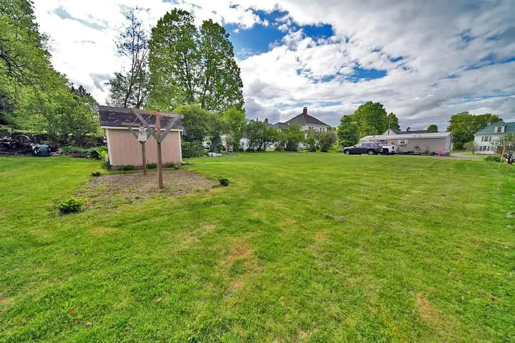 32 Green Street Houlton ME 04730