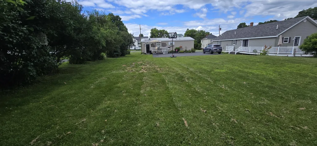 32 Green Street Houlton ME 04730