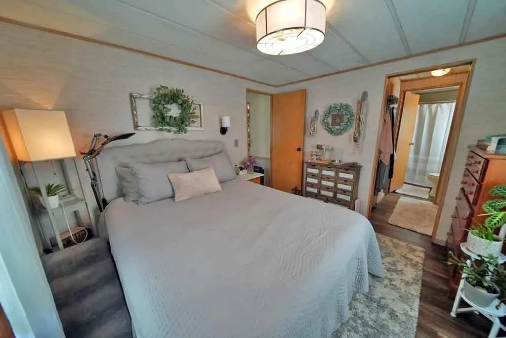 32 Green Street Houlton ME 04730