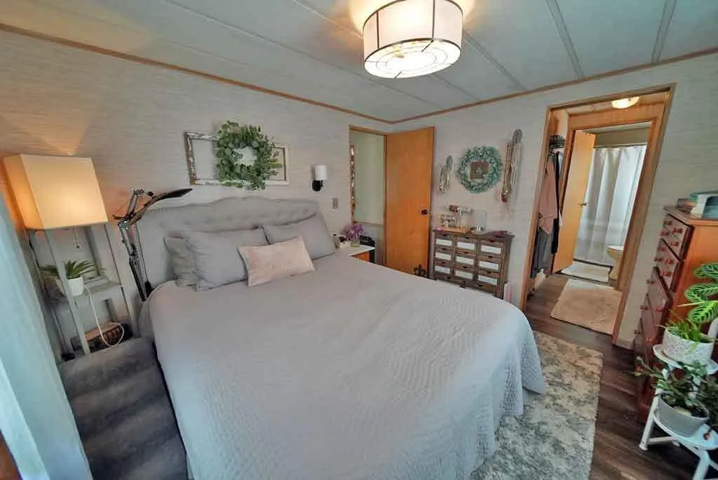 32 Green Street Houlton ME 04730