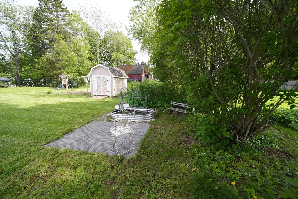 32 Green Street Houlton ME 04730