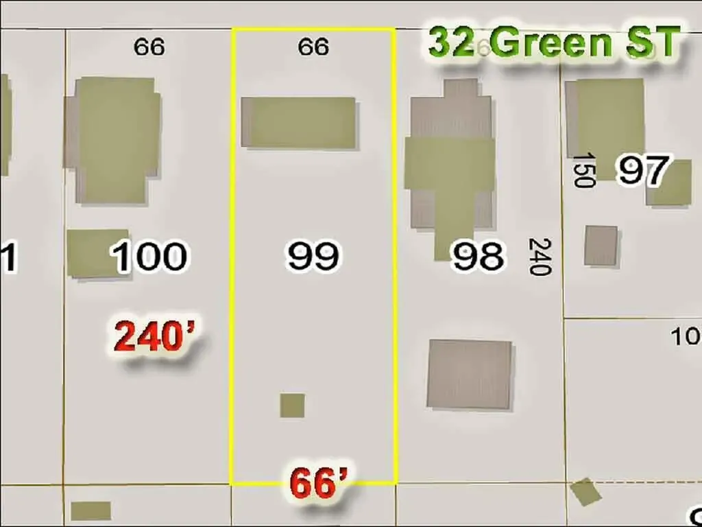32 Green Street Houlton ME 04730