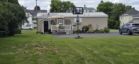 32 Green Street Houlton ME 04730