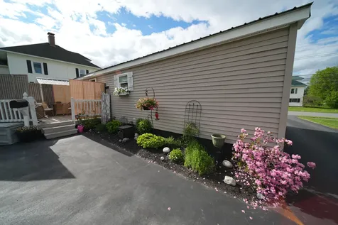 32 Green Street Houlton ME 04730