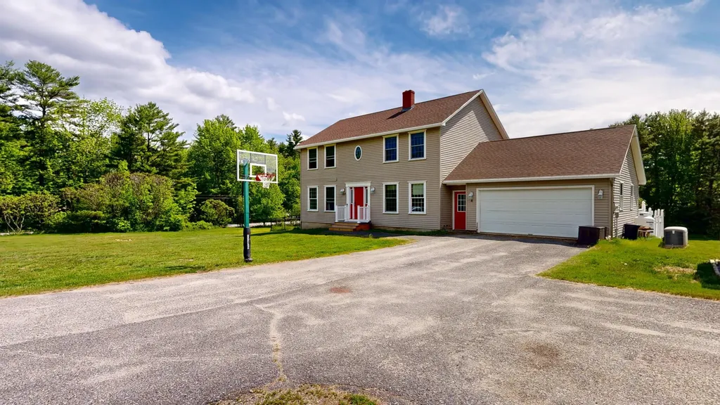 8 Rackley Drive Greene ME 04236