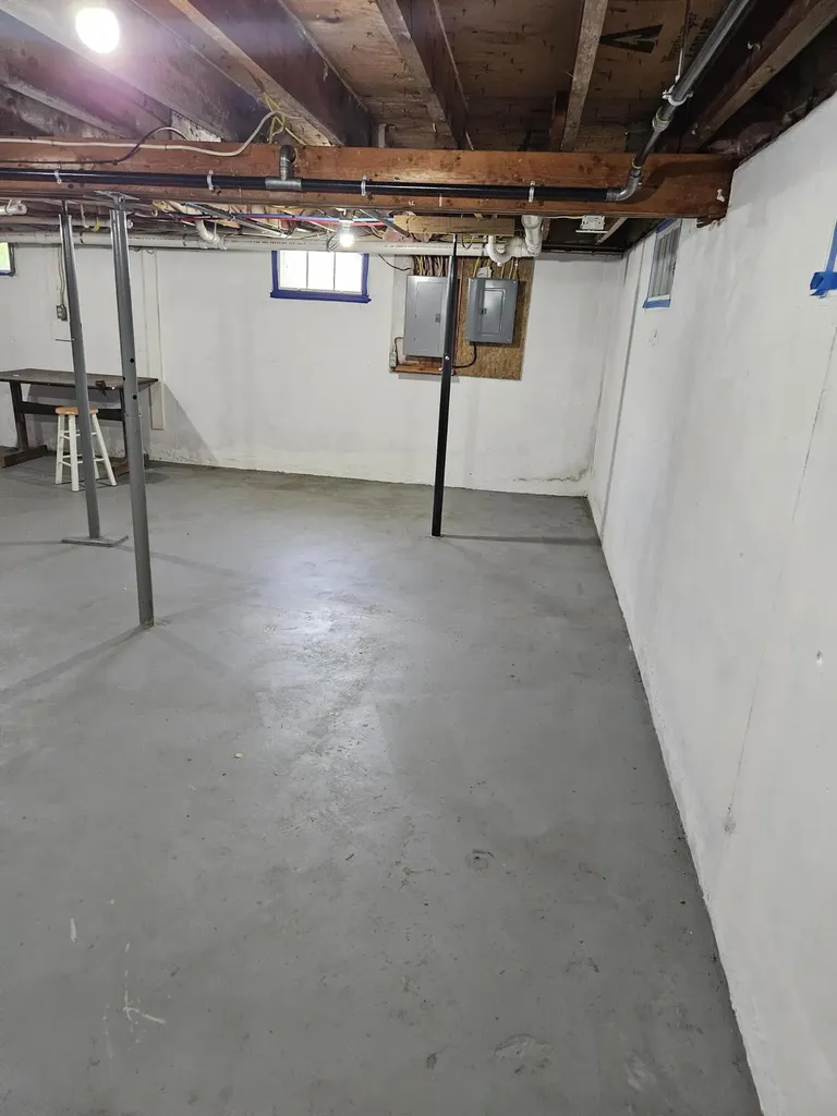 81 Birchwood Boulevard Brewer ME 04412