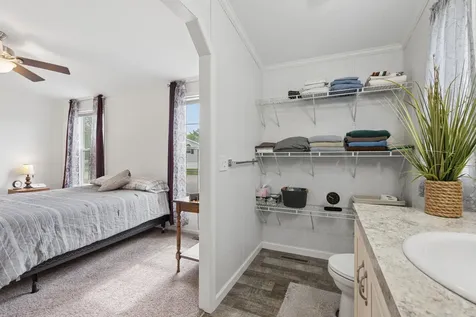 11 Ofarrell Street Topsham ME 04086