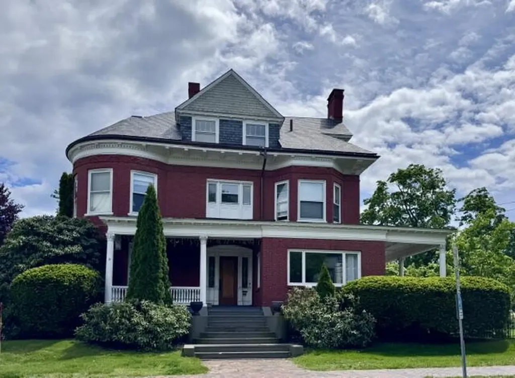 104 West Street Portland ME 04102