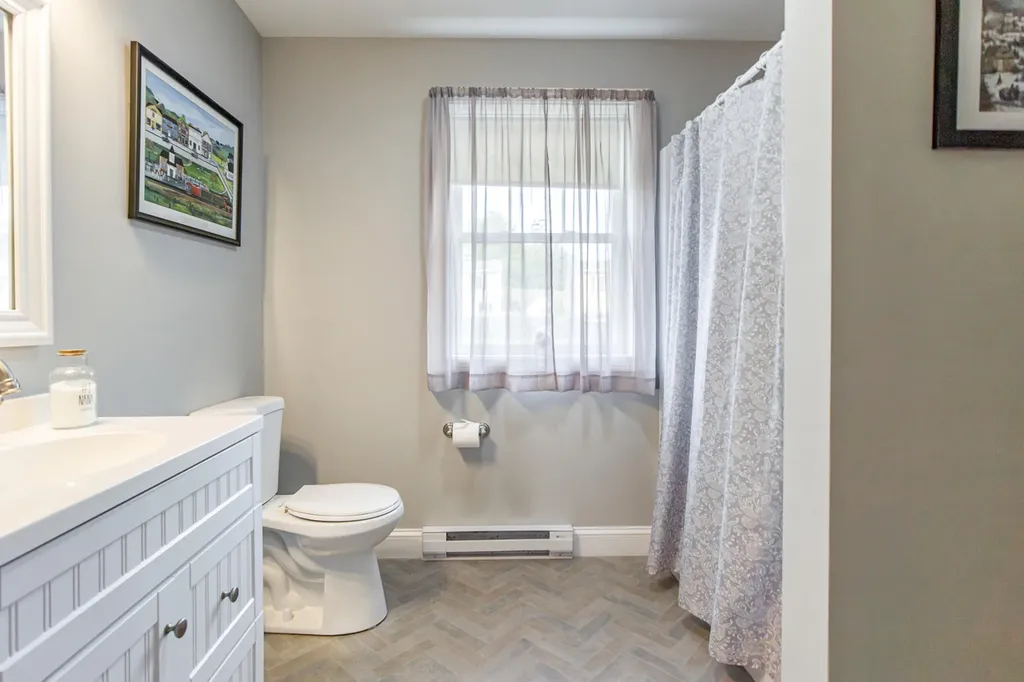14 Boulder Lane Sanford ME 04073