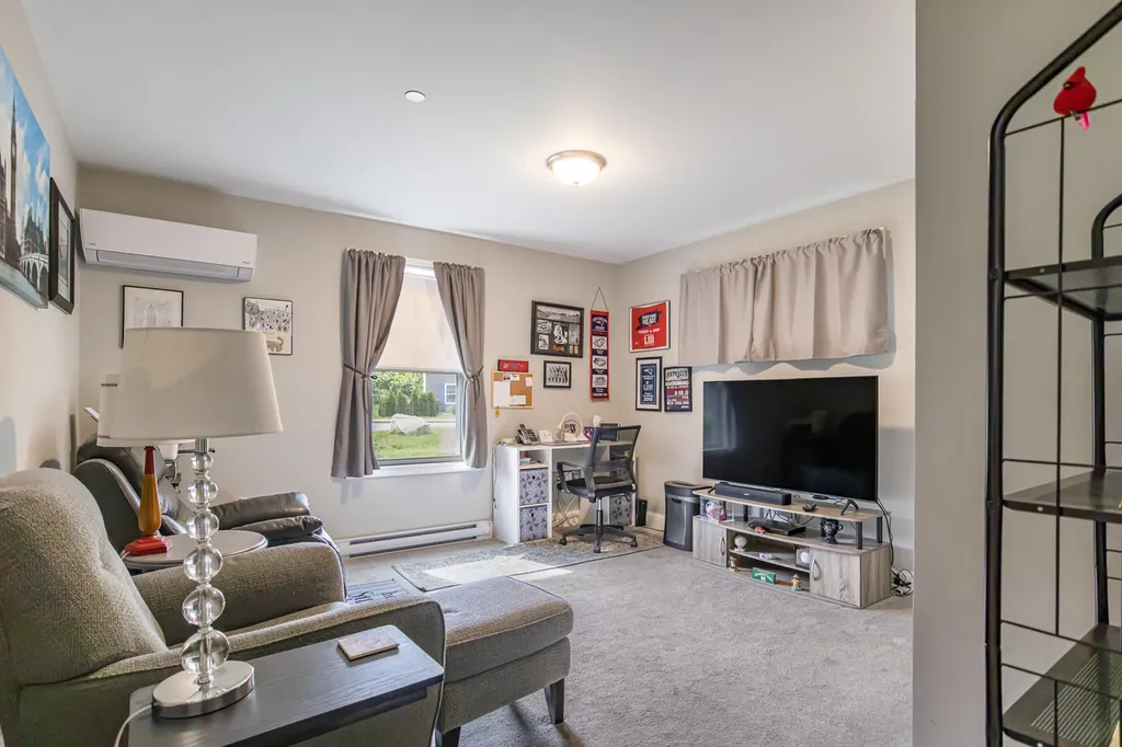 14 Boulder Lane Sanford ME 04073