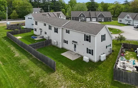 14 Boulder Lane Sanford ME 04073