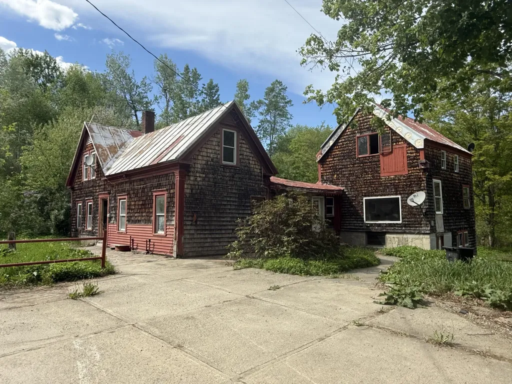 34 Cummings Hill Road Temple ME 04984
