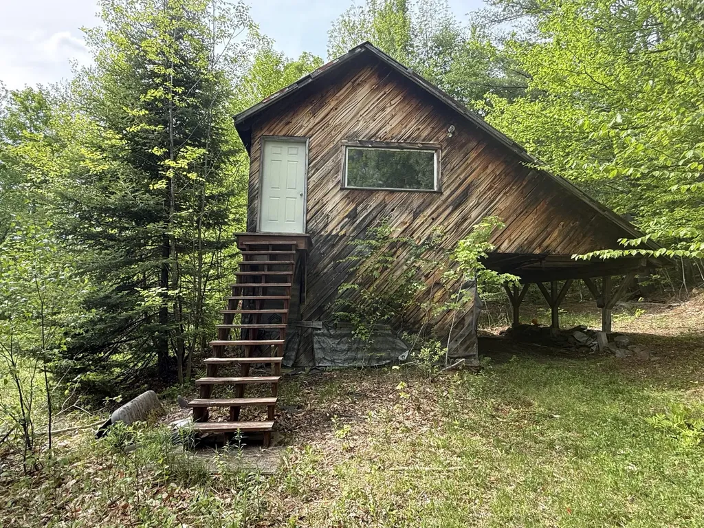 34 Cummings Hill Road Temple ME 04984