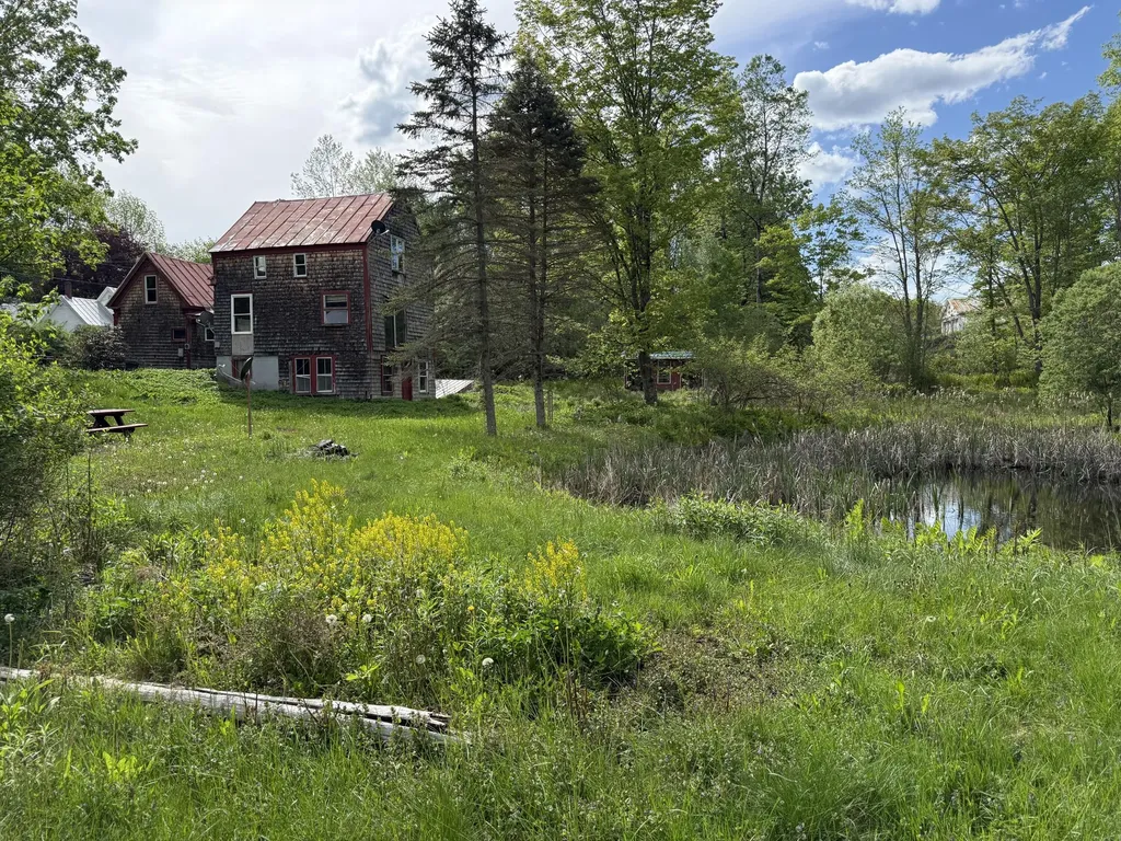 34 Cummings Hill Road Temple ME 04984