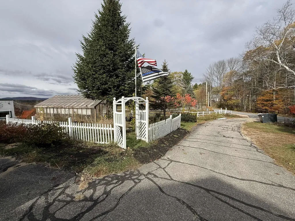 152 Elm Hill Road Paris ME 04281