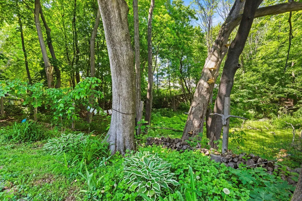 9 Cottage Place Westbrook ME 04092