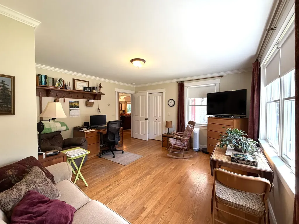 11 Mt View Drive Veazie ME 04401