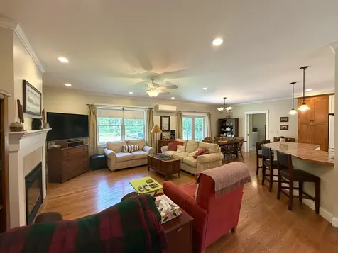 11 Mt View Drive Veazie ME 04401