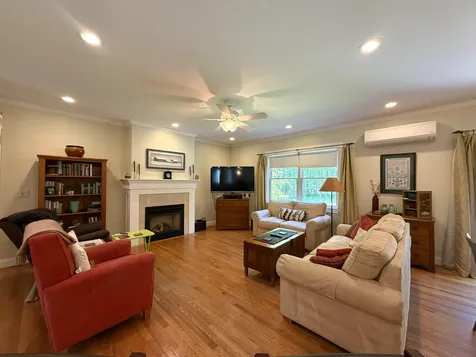 11 Mt View Drive Veazie ME 04401