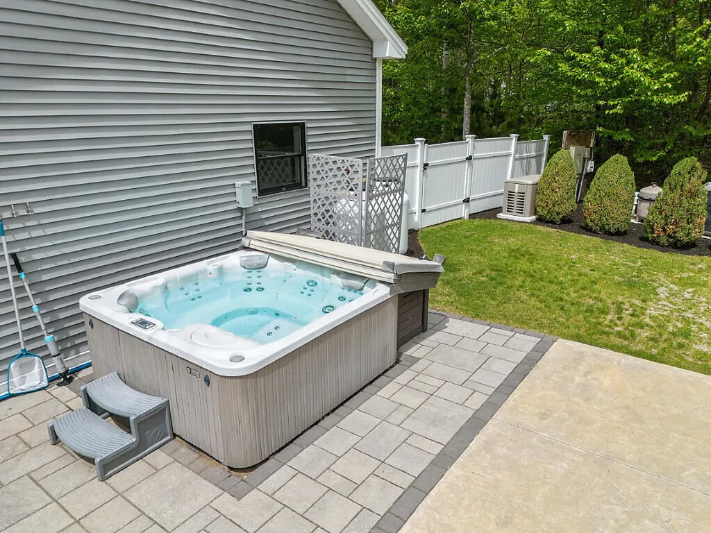 749 West Road Belgrade ME 04917