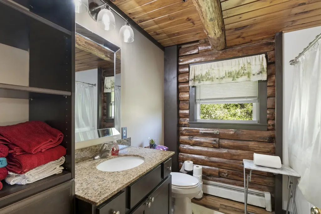 111 Middle Road Fairfield ME 04937