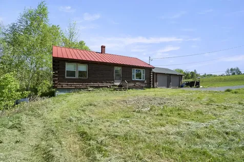 111 Middle Road Fairfield ME 04937