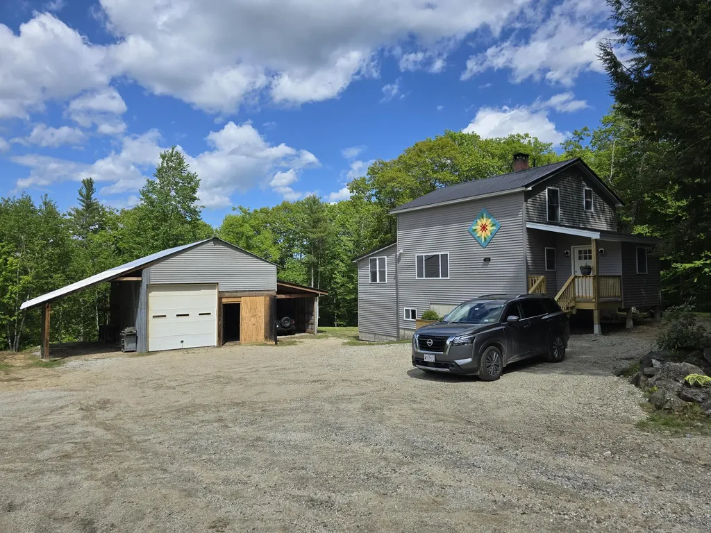 111 Goodrich Road Hebron ME 04238