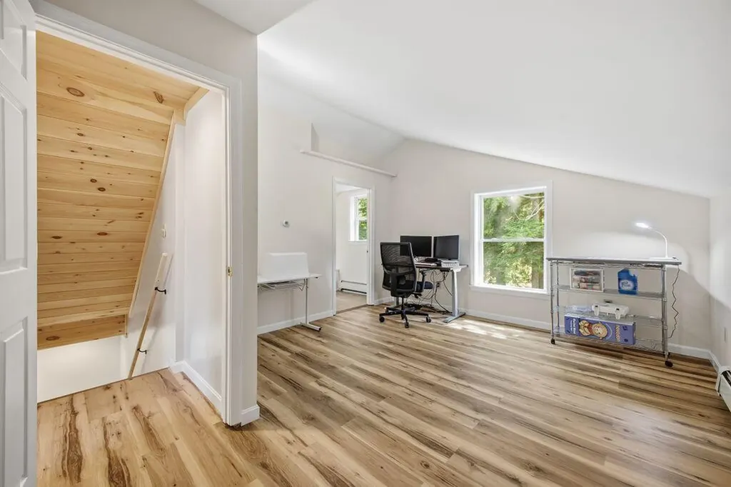 111 Goodrich Road Hebron ME 04238