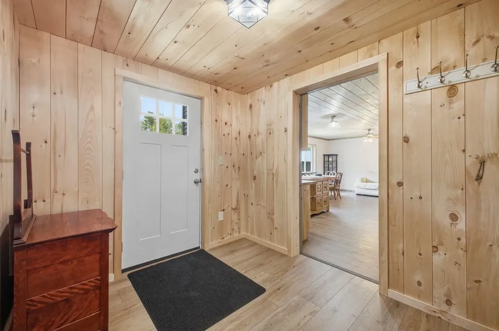 111 Goodrich Road Hebron ME 04238
