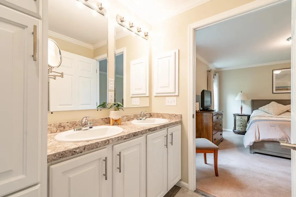 2 Vinalhaven Drive Berwick ME 03901