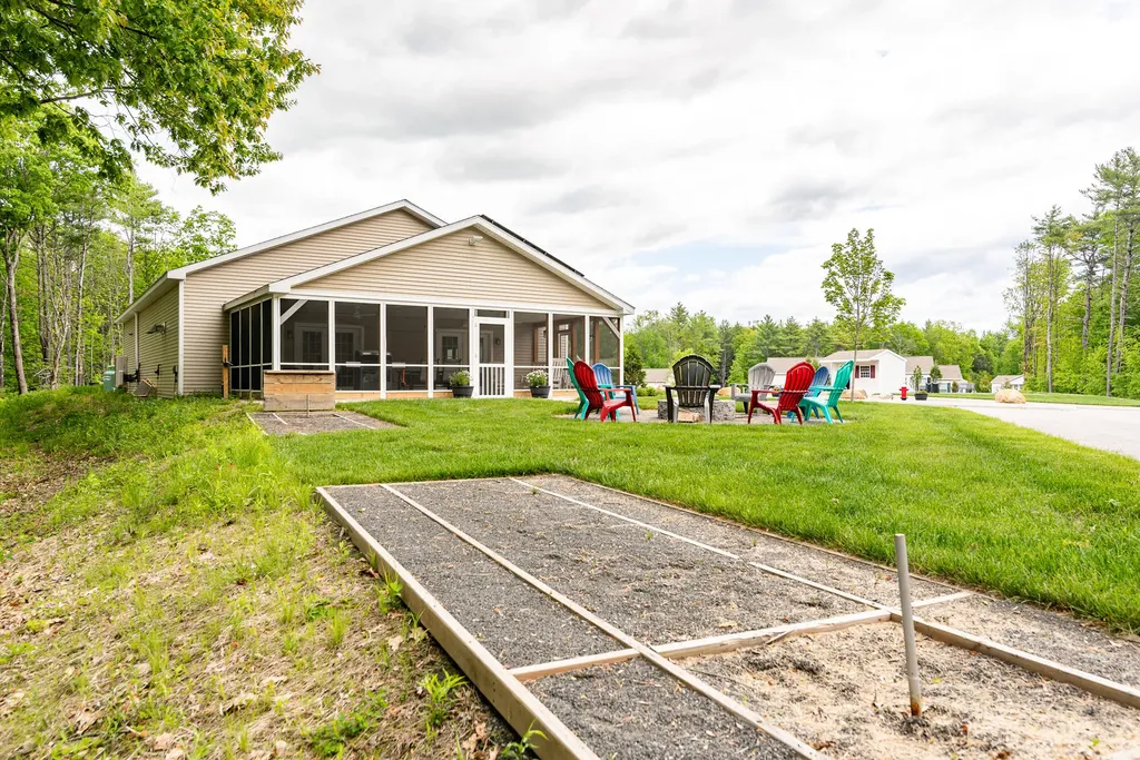 2 Vinalhaven Drive Berwick ME 03901