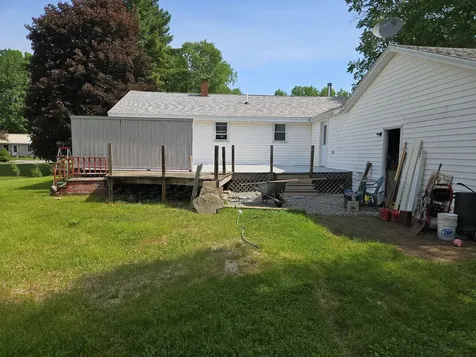 2 Sunrise Circle Augusta ME 04330