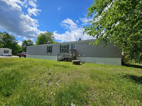 16 Leo Street Sanford ME 04073