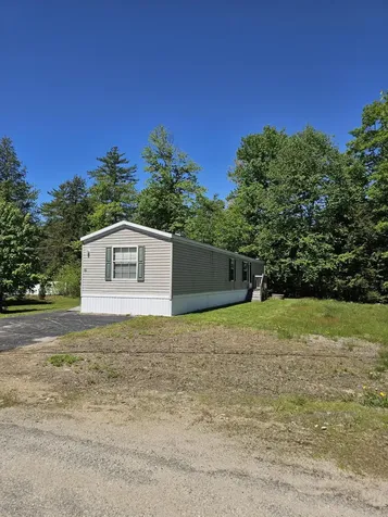 16 Leo Street Sanford ME 04073