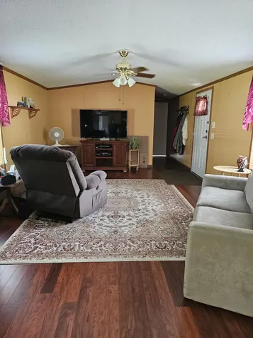 16 Leo Street Sanford ME 04073