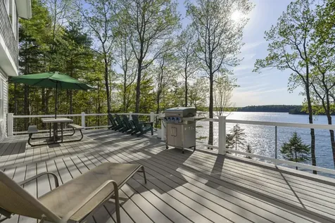 564 West Side Road Boothbay ME 04537