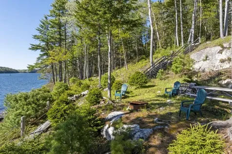 564 West Side Road Boothbay ME 04537
