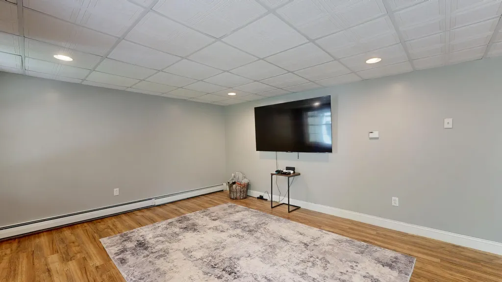 60 Waters Edge Drive Lewiston ME 04240
