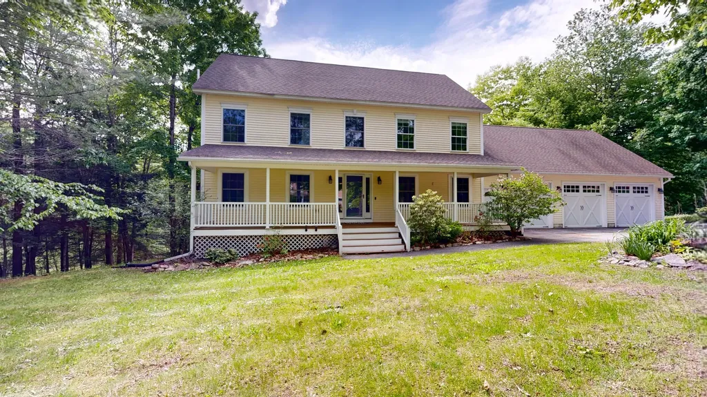 60 Waters Edge Drive Lewiston ME 04240