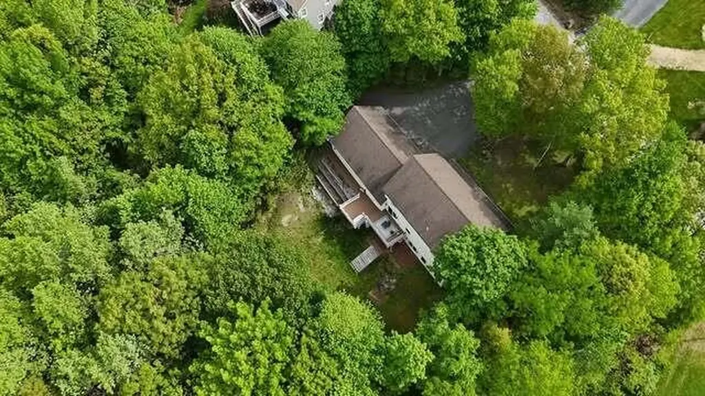 60 Waters Edge Drive Lewiston ME 04240
