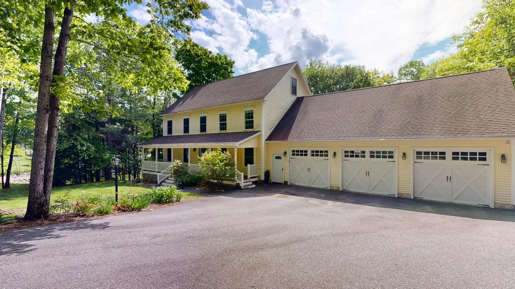 60 Waters Edge Drive Lewiston ME 04240