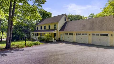 60 Waters Edge Drive Lewiston ME 04240