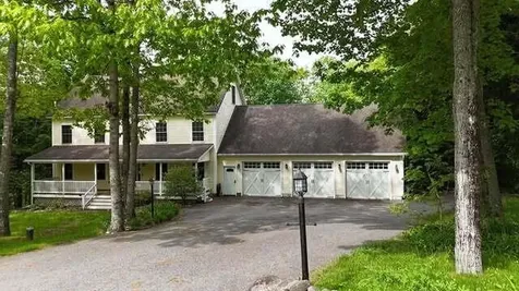 60 Waters Edge Drive Lewiston ME 04240