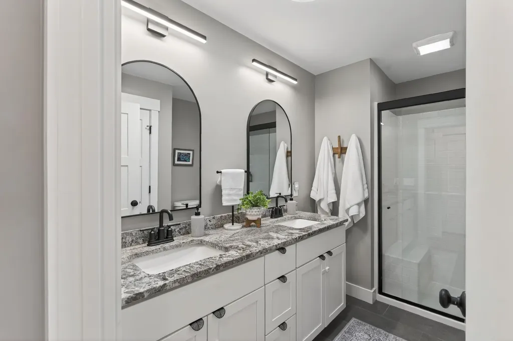 41 Pacer Way Scarborough ME 04074